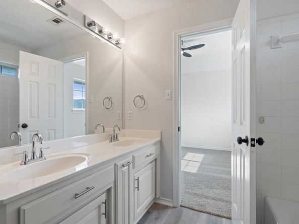 10173  Wandering Way Street , Benbrook Texas 76126
