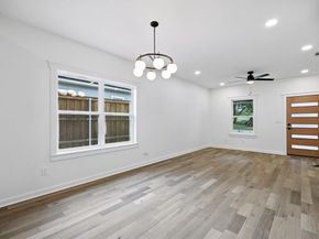 826 W Canty Street , Dallas Texas 75208