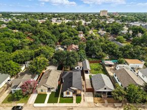826 W Canty Street , Dallas Texas 75208