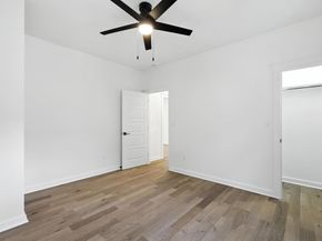 826 W Canty Street , Dallas Texas 75208