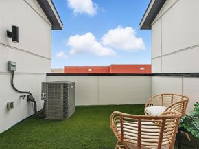 4208  Live Oak Street  102, Dallas Texas 75204