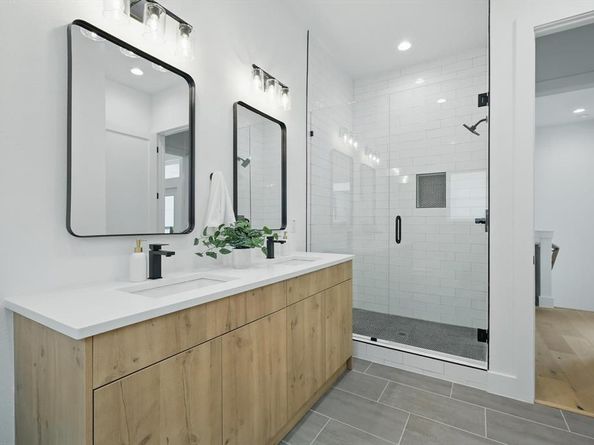 4208  Live Oak Street  102, Dallas Texas 75204