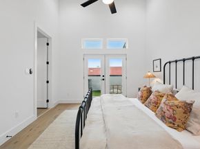 4208  Live Oak Street  102, Dallas Texas 75204