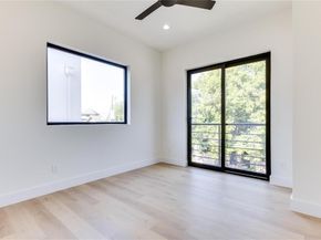 4206  Cabell Drive , Dallas Texas 75204