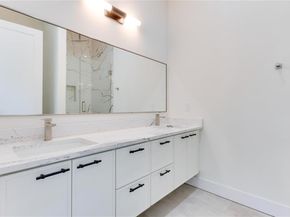 4206  Cabell Drive , Dallas Texas 75204