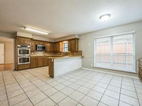 2413  Golden Willow Lane , Richardson Texas 75082