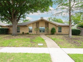 2413  Golden Willow Lane 