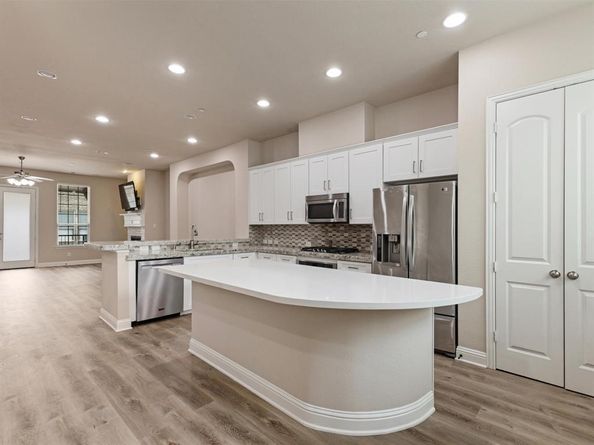 6462  Riviera Drive , Irving Texas 75039