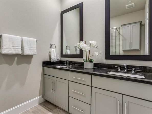 4128  Runyon Road , Addison Texas 75001