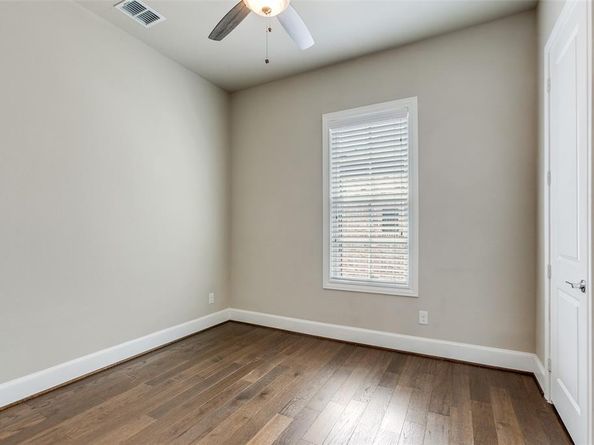 4128  Runyon Road , Addison Texas 75001