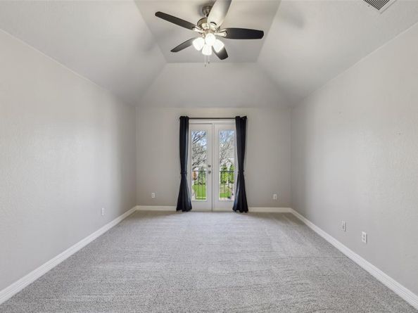 1106  Waterfall Drive , McKinney Texas 75072