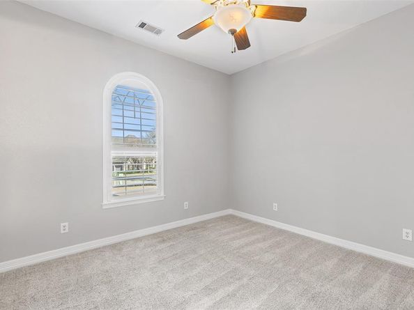 1106  Waterfall Drive , McKinney Texas 75072