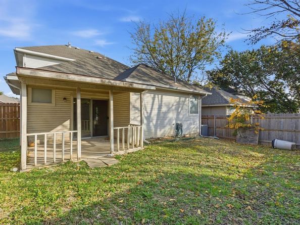 5004  Lodgepole Lane , Fort Worth Texas 76137