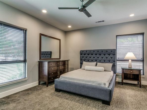 3866  Lively Lane , Dallas Texas 75220