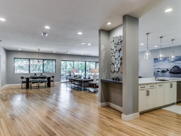 3866  Lively Lane , Dallas Texas 75220