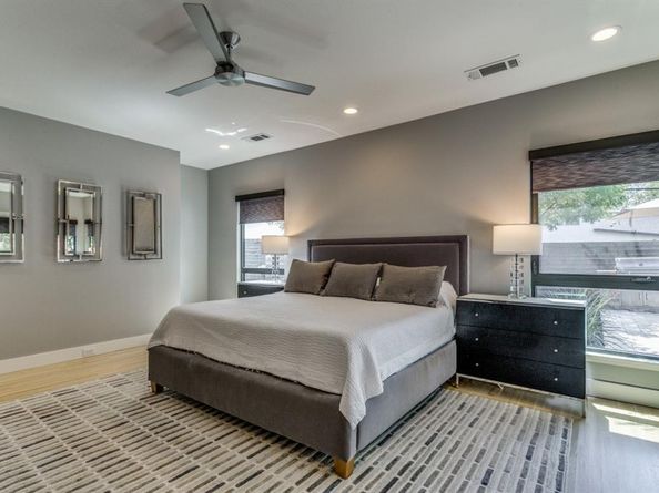 3866  Lively Lane , Dallas Texas 75220