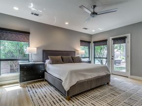 3866  Lively Lane , Dallas Texas 75220
