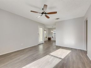 214  Delicias Plaza , Dallas Texas 75211