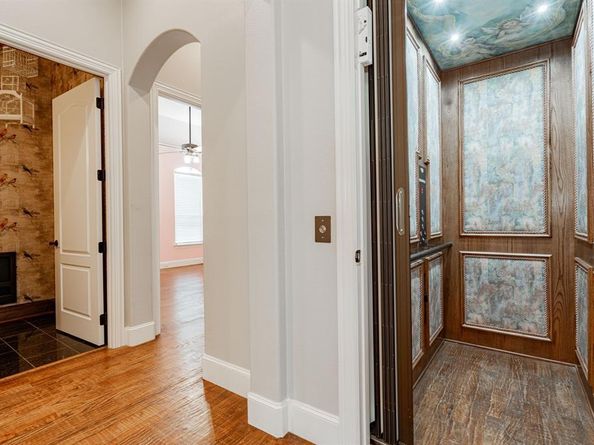 3436  Indian Trail , Arlington Texas 76016