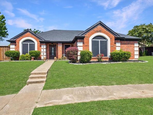 1701  Prairie Creek Court , Garland Texas 75040