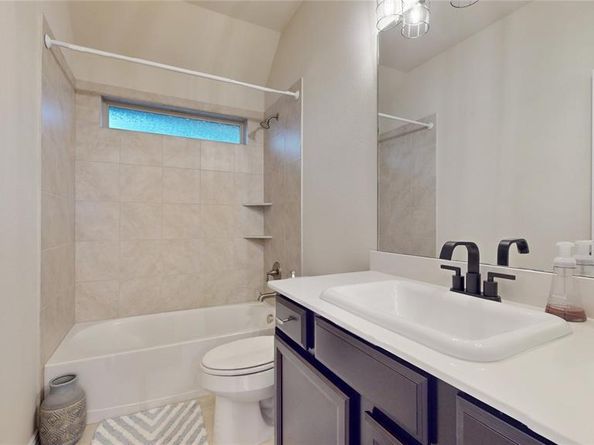 3308  Knoll Pines Road , Denton Texas 76208