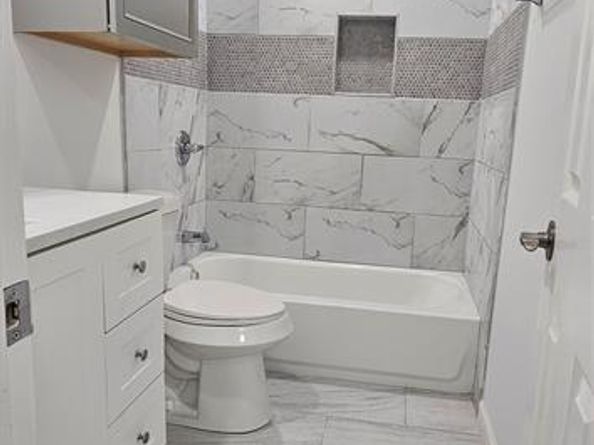 203 E Bourn Street , Rockwall Texas 75087