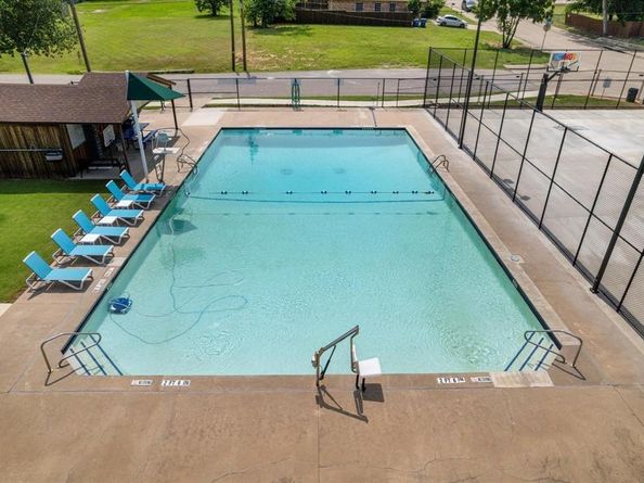 203 E Bourn Street , Rockwall Texas 75087