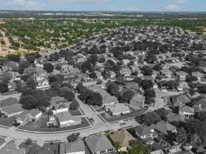 5893  Echo Bluff Drive , Haltom City Texas 76137