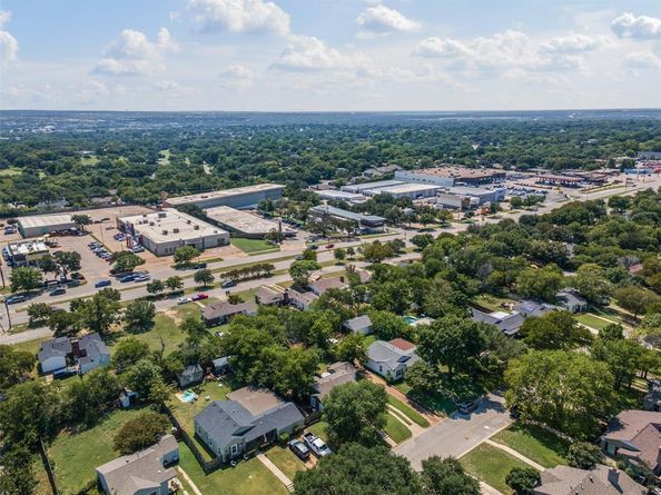 6416  Camp Bowie Boulevard , Fort Worth Texas 76116