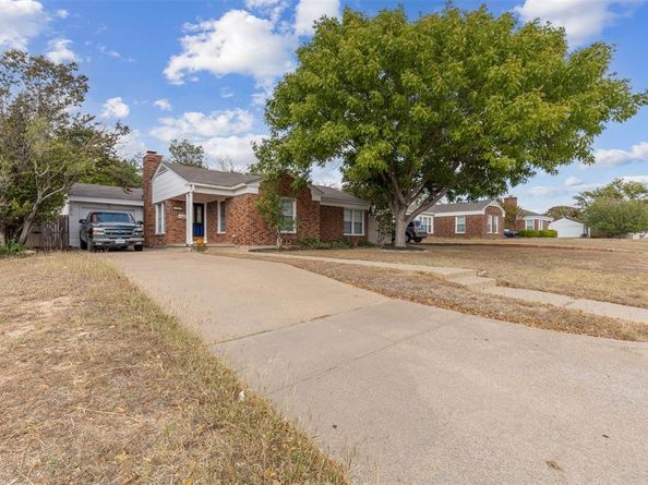 6416  Camp Bowie Boulevard , Fort Worth Texas 76116