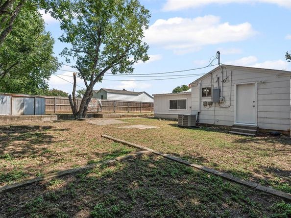 6416  Camp Bowie Boulevard , Fort Worth Texas 76116
