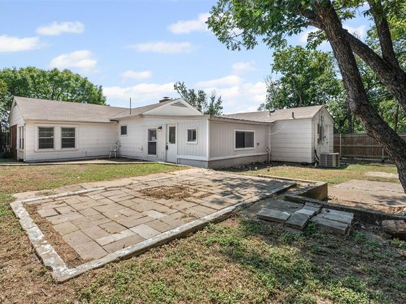 6416  Camp Bowie Boulevard , Fort Worth Texas 76116
