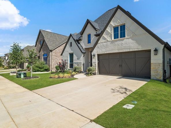 2913  Peartree Lane , Celina Texas 75009