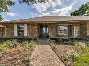 7024  Roundrock Road , Dallas Texas 75248