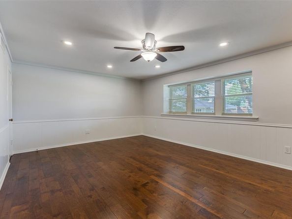 7024  Roundrock Road , Dallas Texas 75248