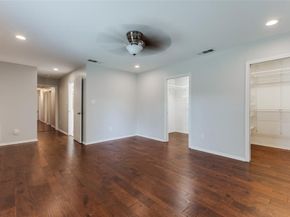 7024  Roundrock Road , Dallas Texas 75248