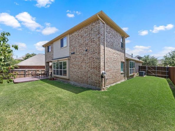 305  Mossy Oak Trail , Fort Worth Texas 76131