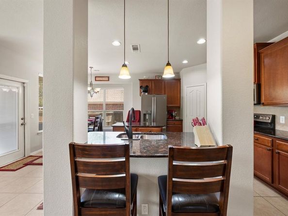 305  Mossy Oak Trail , Fort Worth Texas 76131