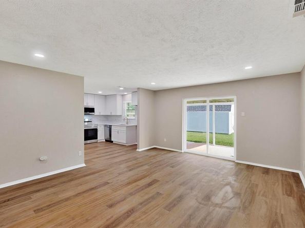 713  Dewberry Drive , Lewisville Texas 75067