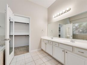 310  Conroe Circle , Lantana Texas 76226