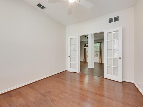 310  Conroe Circle , Lantana Texas 76226