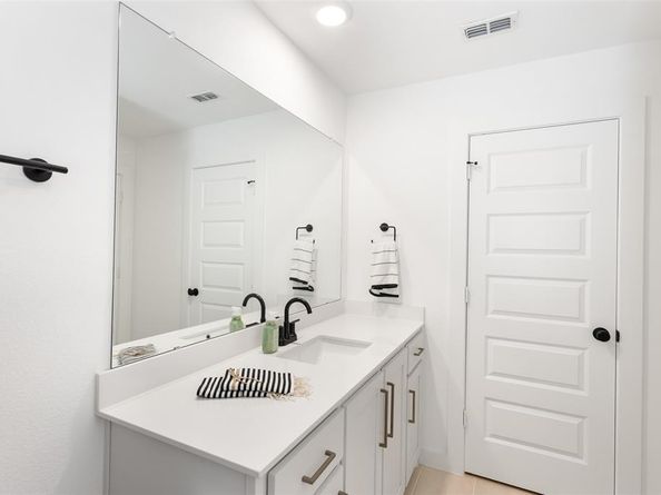 3545 W Cheney Avenue , Celina Texas 75009