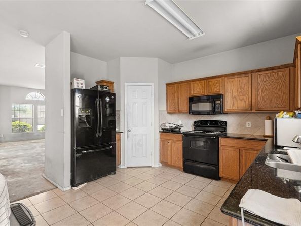 5650  Lincolnwood Drive , Prosper Texas 75078