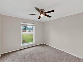 1041  Mckinley Street , Benbrook Texas 76126