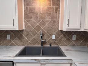 116  Main Place , Euless Texas 76040