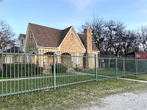 116  Main Place , Euless Texas 76040