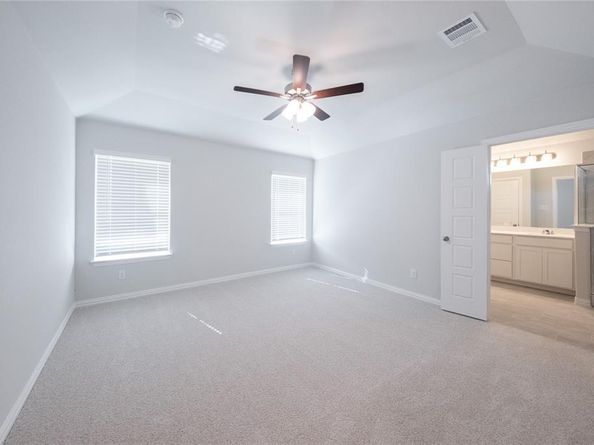 2024  Briarbrook Drive , Denton Texas 76207