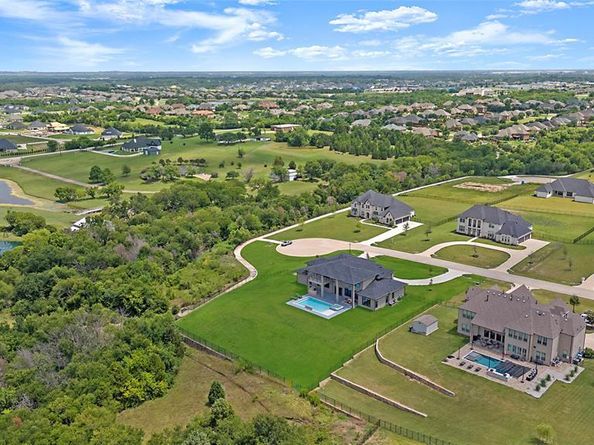 389  Hidden Leaf Circle , Sunnyvale Texas 75182