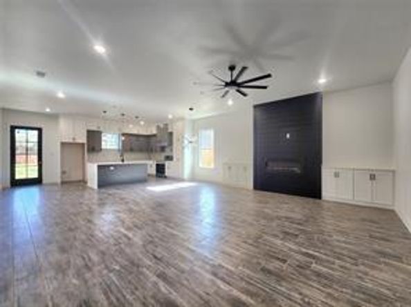 2121 S Edgewood Terrace  , Fort Worth Texas 76105