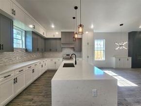 2121 S Edgewood Terrace  , Fort Worth Texas 76105